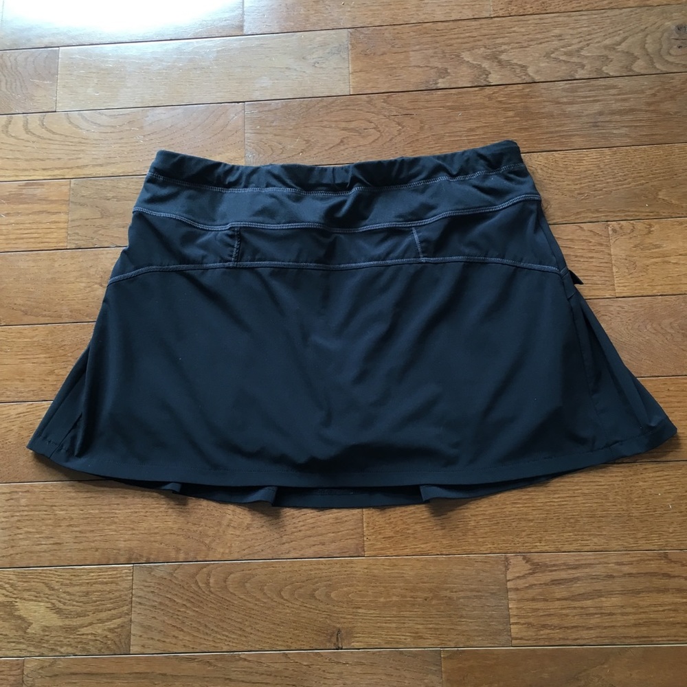 🌸Athleta Runaround Skirt/Skort🌸 - Picture 3 of 9